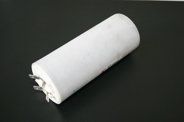 Condensador ELMAG 60 mF para BOY 460, 4 conexiones enchufables, longitud: 120 mm, Ø 50 mm, 9201287